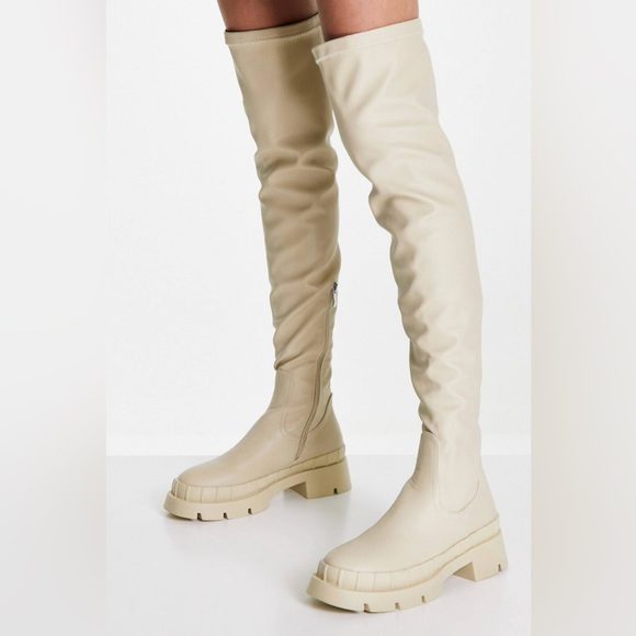 RAID Rooshi over the knee stretch boots in cream - Picture 2 of 6